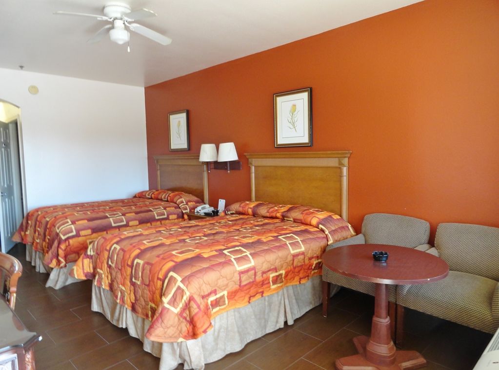 Americas Best Value Inn - Brownsville Chambre photo