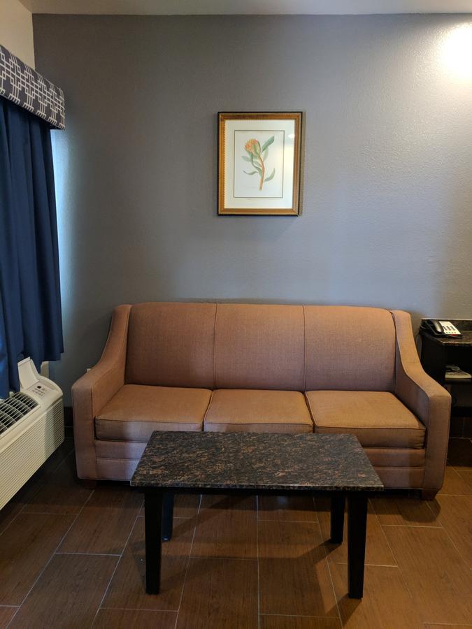 Americas Best Value Inn - Brownsville Extérieur photo
