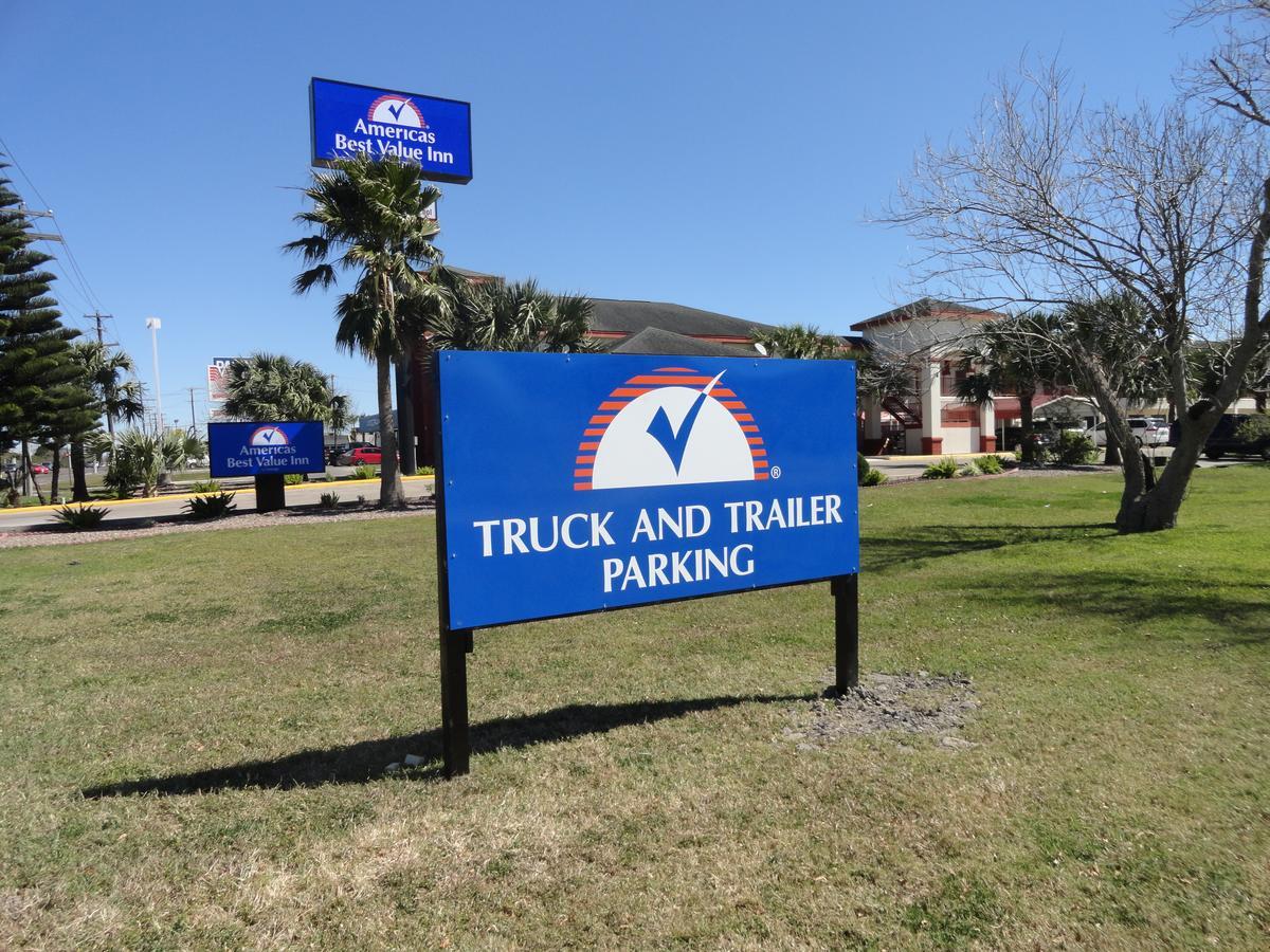 Americas Best Value Inn - Brownsville Extérieur photo