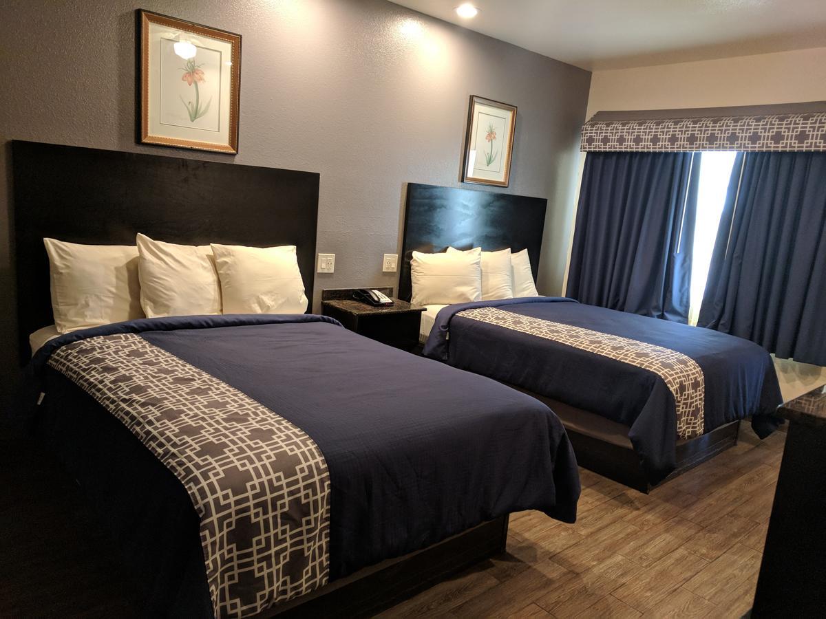 Americas Best Value Inn - Brownsville Extérieur photo